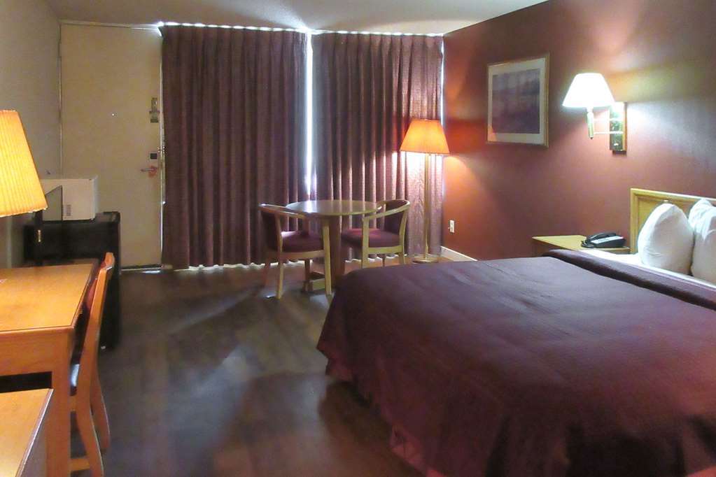 Econo Lodge Elko Downtown Area Ruang foto